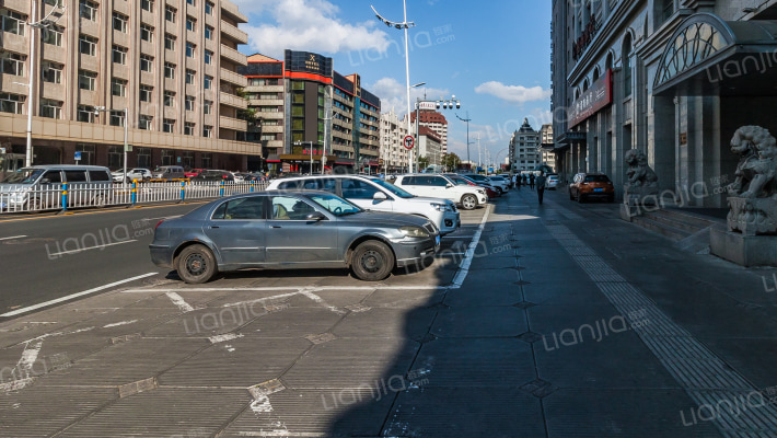 东大直街外景图