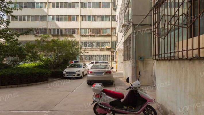 档案局家属院外景图