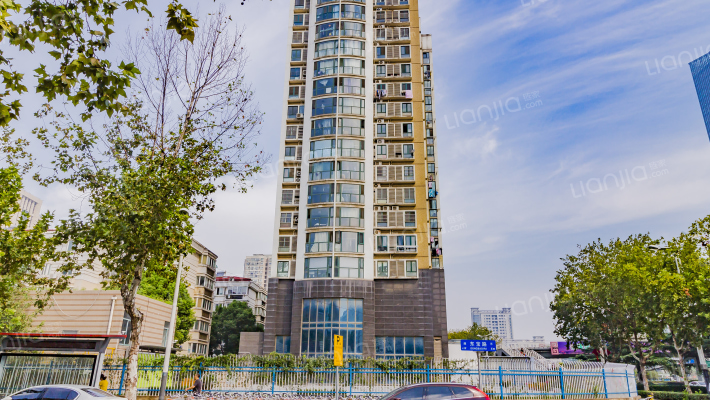 东宝商厦外景图