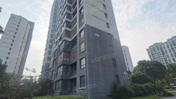 包基花苑外景图