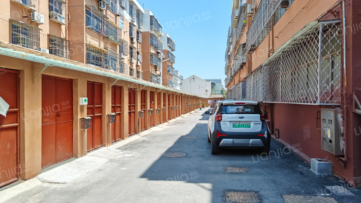 新城三巷外景图