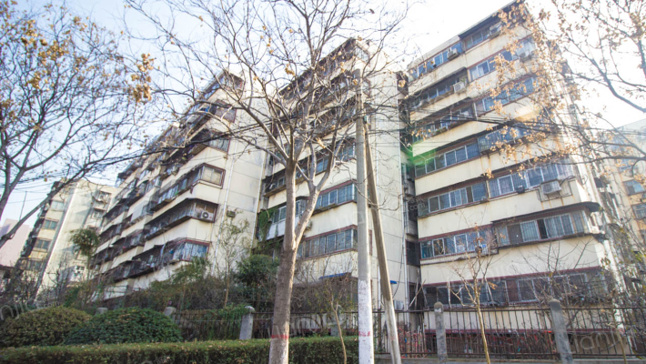 郑铁材料厂小区外景图