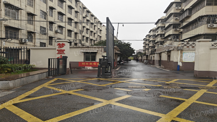 张北梦实小区外景图