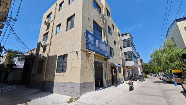 小康一路外景图