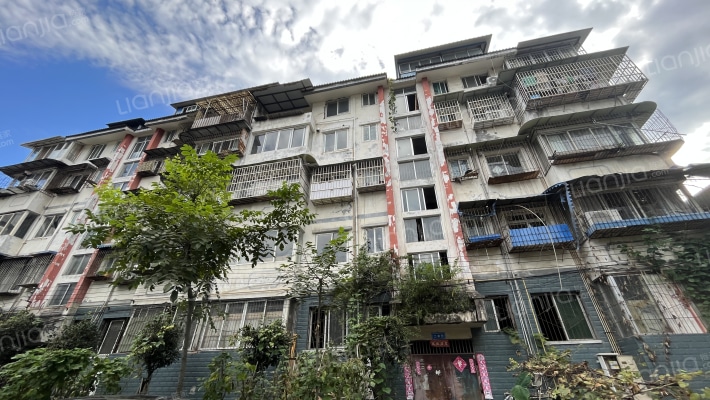 彩虹二苑外景图