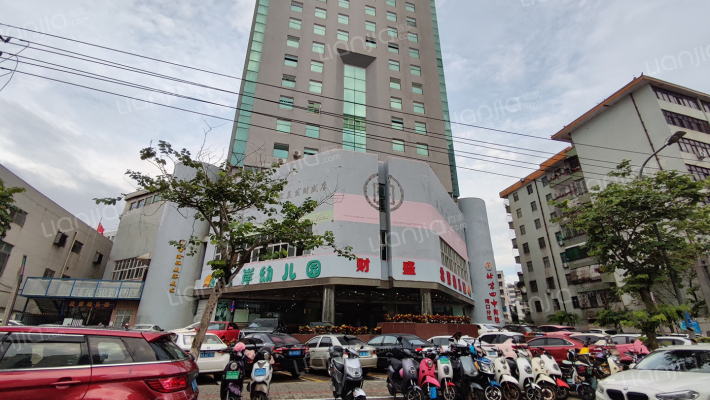 财盛大厦外景图