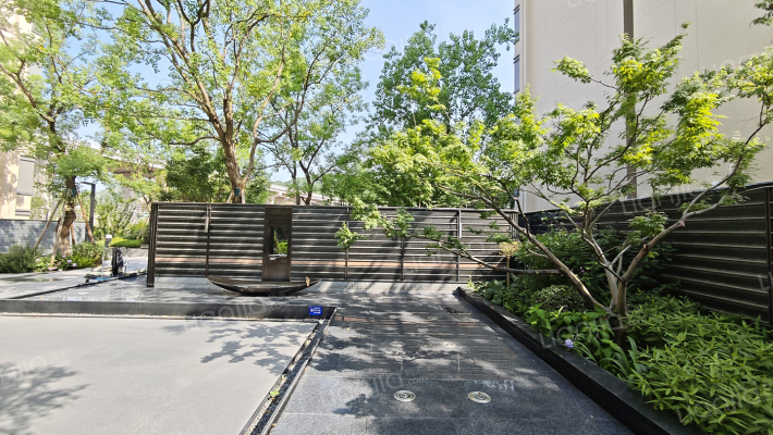 龙湖云瑶玉陛玉山三组团外景图