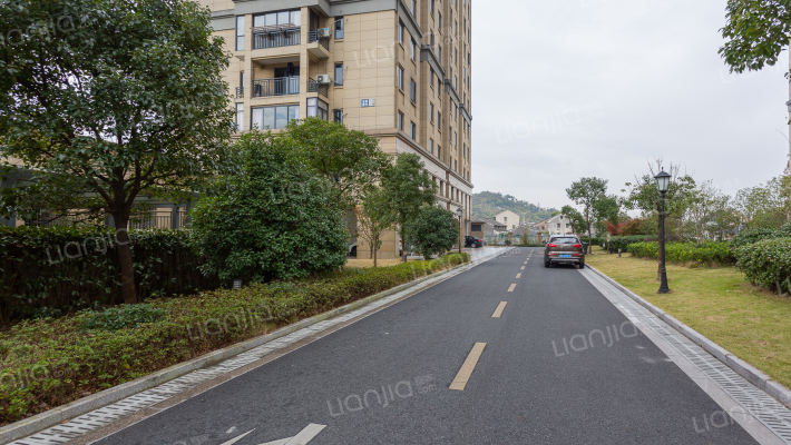 金盾家园外景图