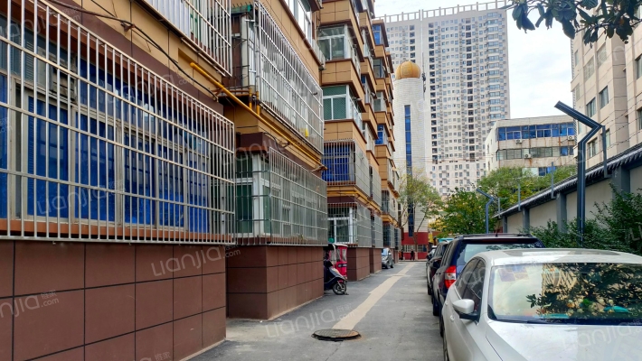 中外运小区外景图