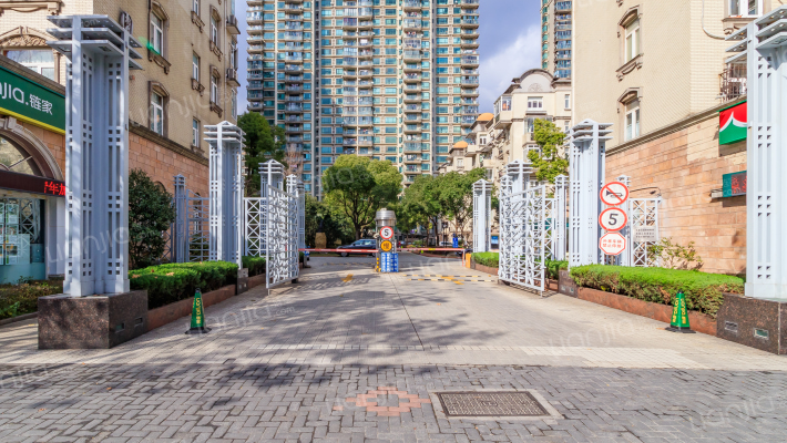 天际花园外景图