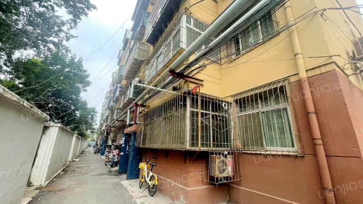 十一中宿舍外景图