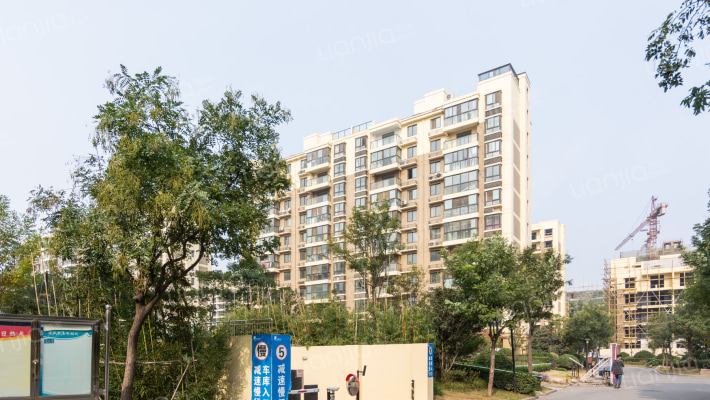 寳葉·龍湖御城外景图