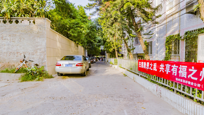 金达花园外景图