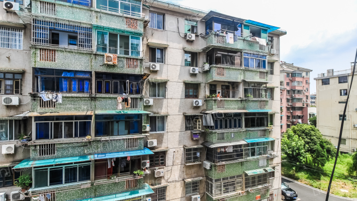 汤工小区外景图