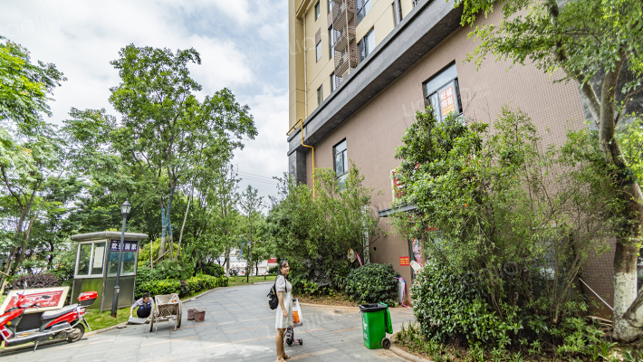 叠彩兰亭外景图