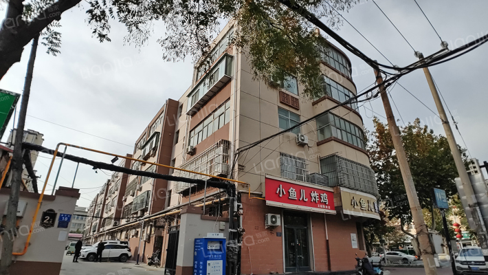 南街家属楼（廉华街）外景图