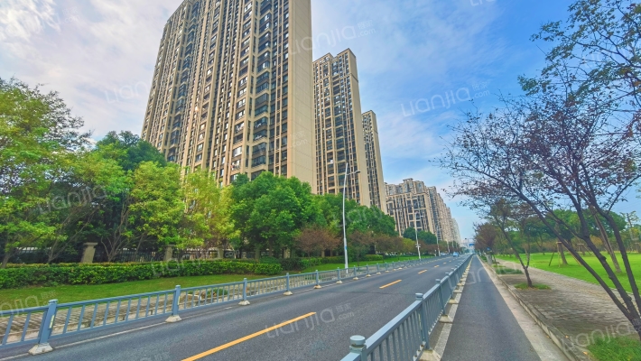 中海珑玺二期外景图