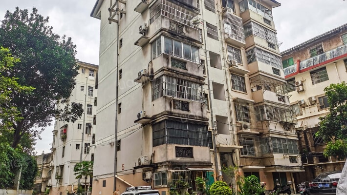 开关设备厂生活区外景图