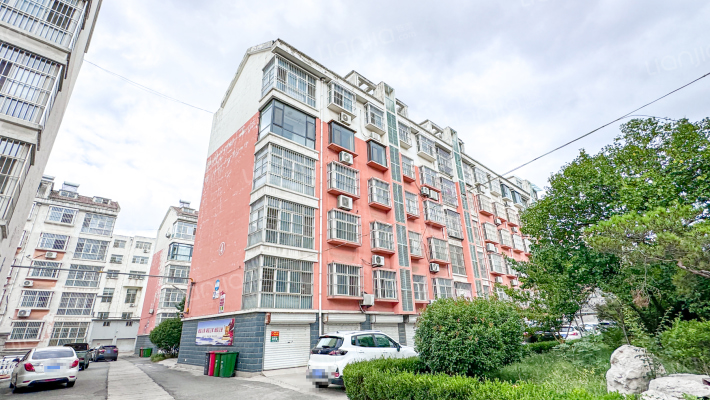 孟花园万福小区外景图