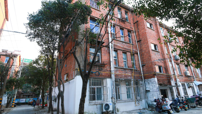 清拖宿舍南苑外景图