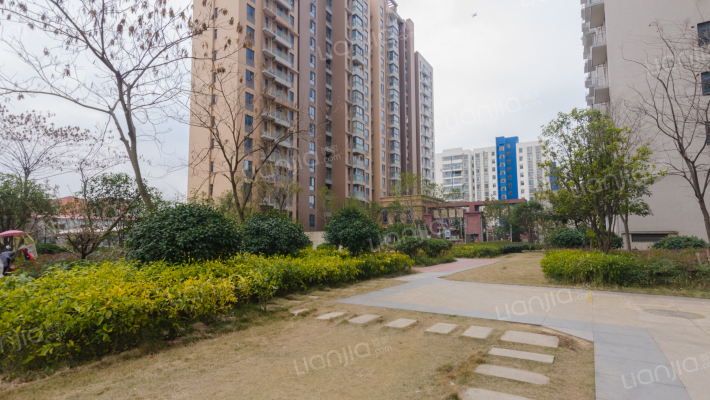 沁园首府外景图