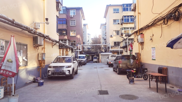 造纸厂宿舍外景图