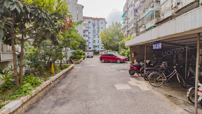 镇江路8-1号外景图