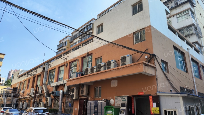 宏盛园小区外景图