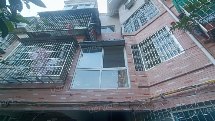 明星嘉苑外景图