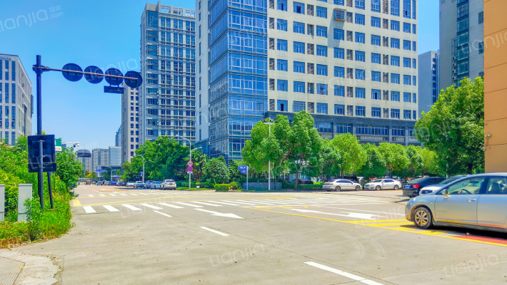 远景国际公馆外景图