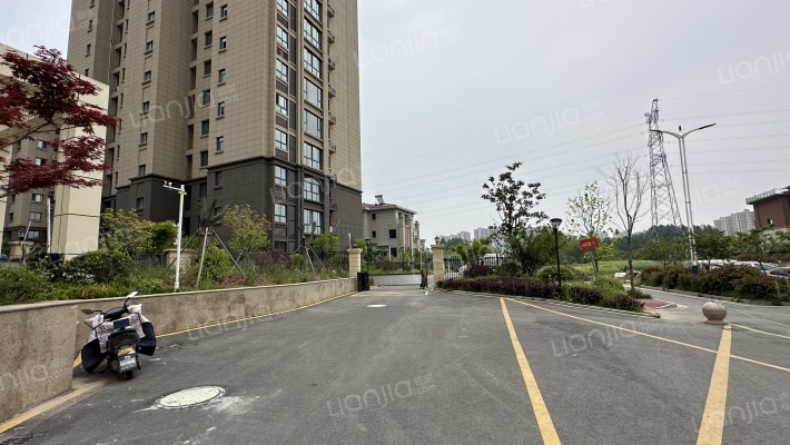 尚德华苑外景图