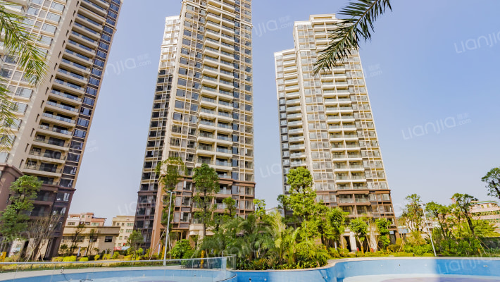 颐景湾畔外景图