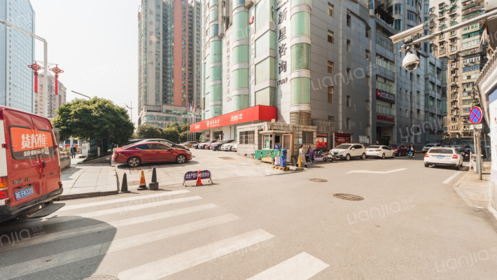 建鸿达现代城外景图