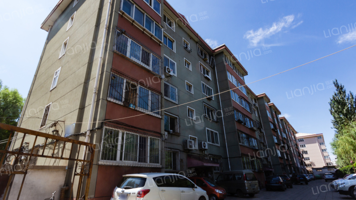 新兴路7号院外景图