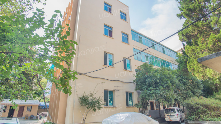 胜利街596号外景图