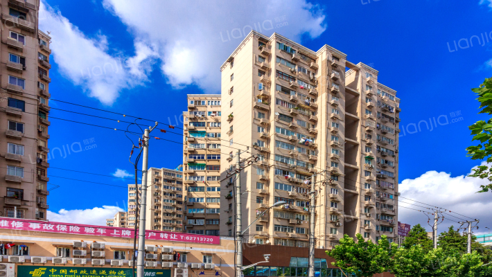 海鑫公寓外景图