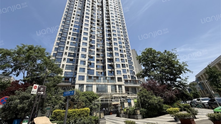 九街广场外景图