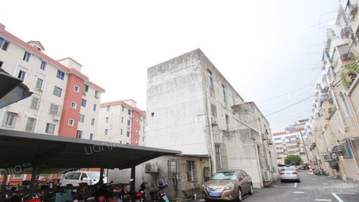 怡田小区外景图