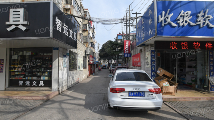 迎宾新村外景图