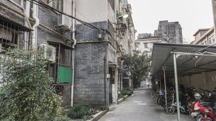 保俶北路82号外景图