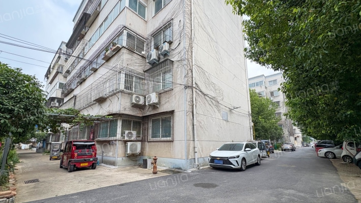 财政局家属院外景图