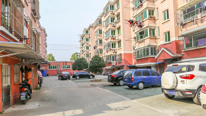 东湖绿苑外景图