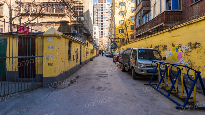 棉纺东路4号院外景图