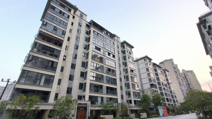 五建瑞岳华庭外景图