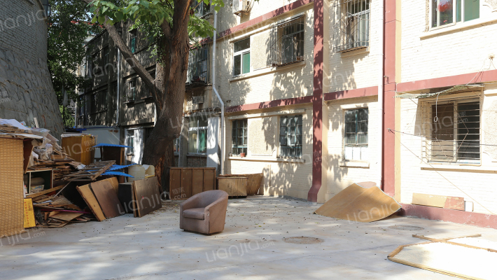 北车住宅楼外景图