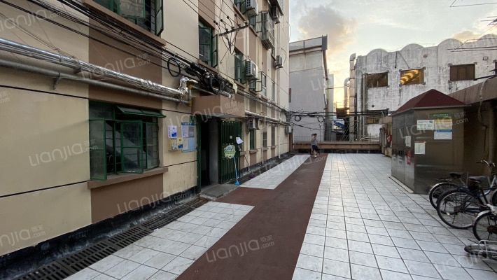 南山路71弄外景图