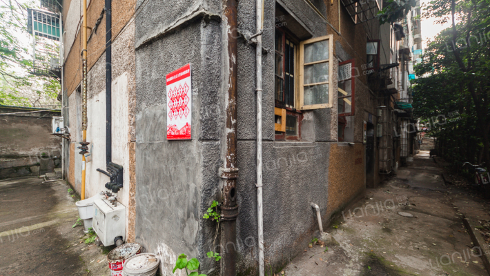 出版局宿舍外景图