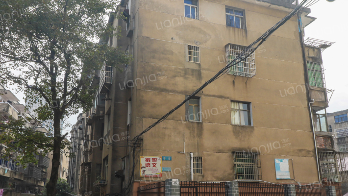 广播站宿舍外景图