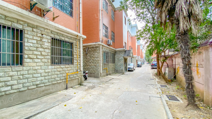 依爱城市花园外景图