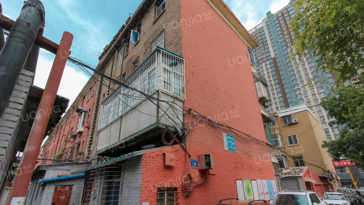 北大街127号外景图